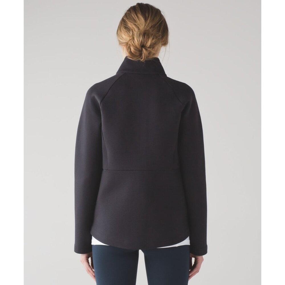 Lululemon Going Places Short Zip Up Jacket Washed Black Size 10 EUC - Picture 2 of 10